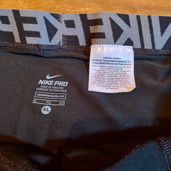 💥Nike Pro base layer capri length💥 NWOT - Picture 4 of 9